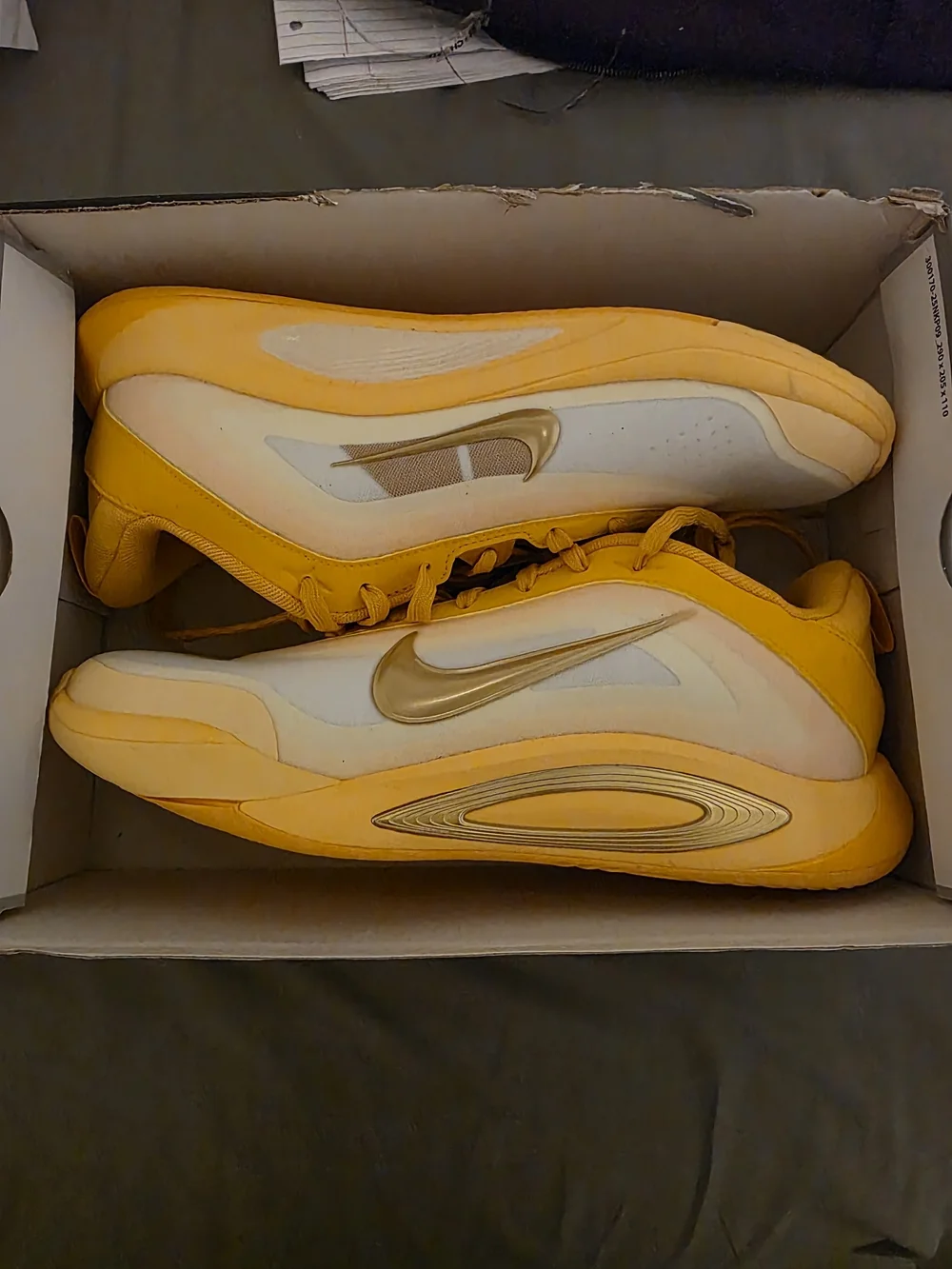 Nike Men’s Yellow/Gold Low-Top Athletic Sneakers Nike A'One 